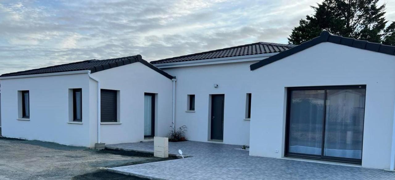 Maison Neuve De Standing 150 M2 Croix-Chapeau Zewnętrze zdjęcie